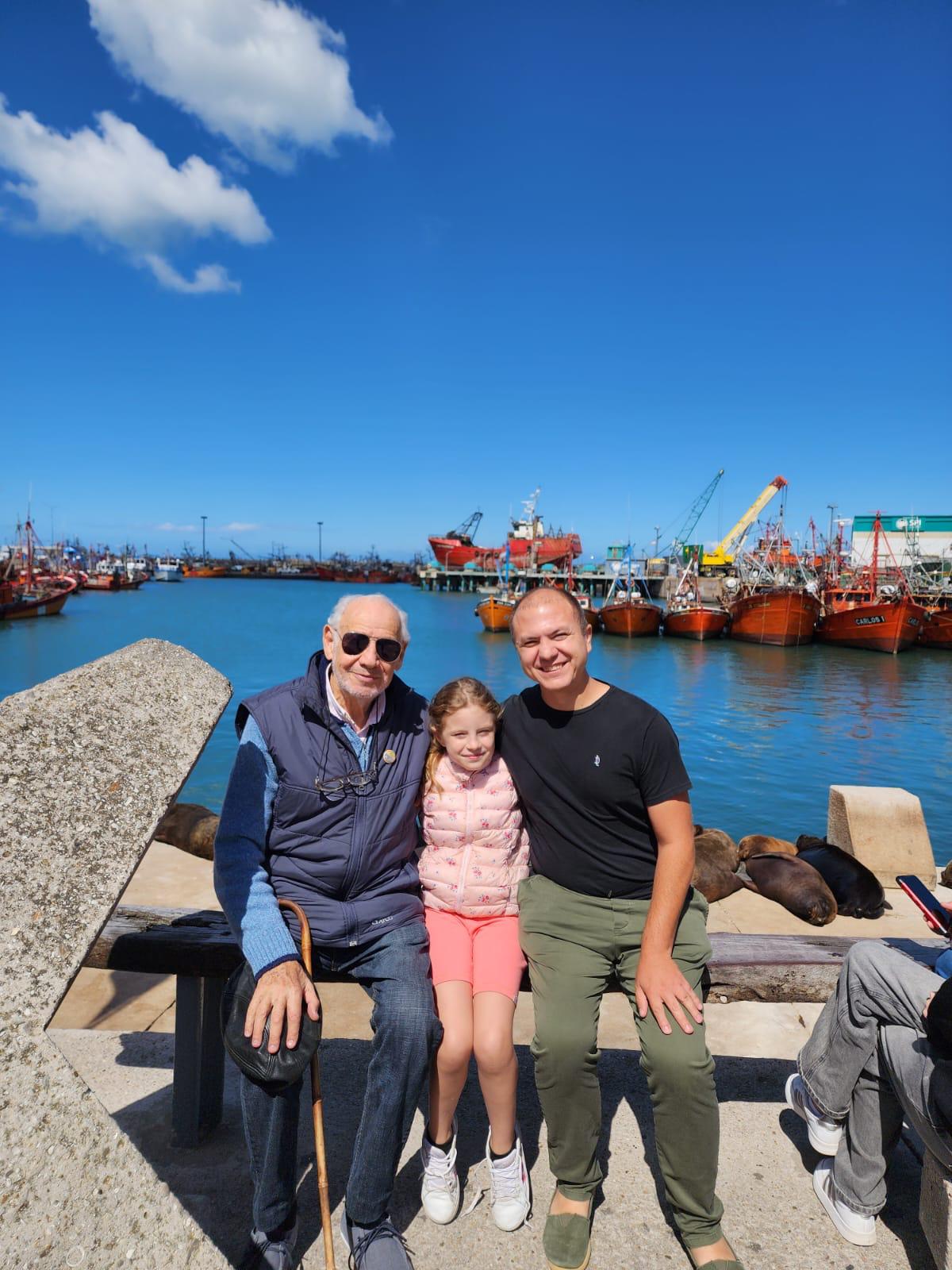 Otro recuerdo del encuentro en el puerto